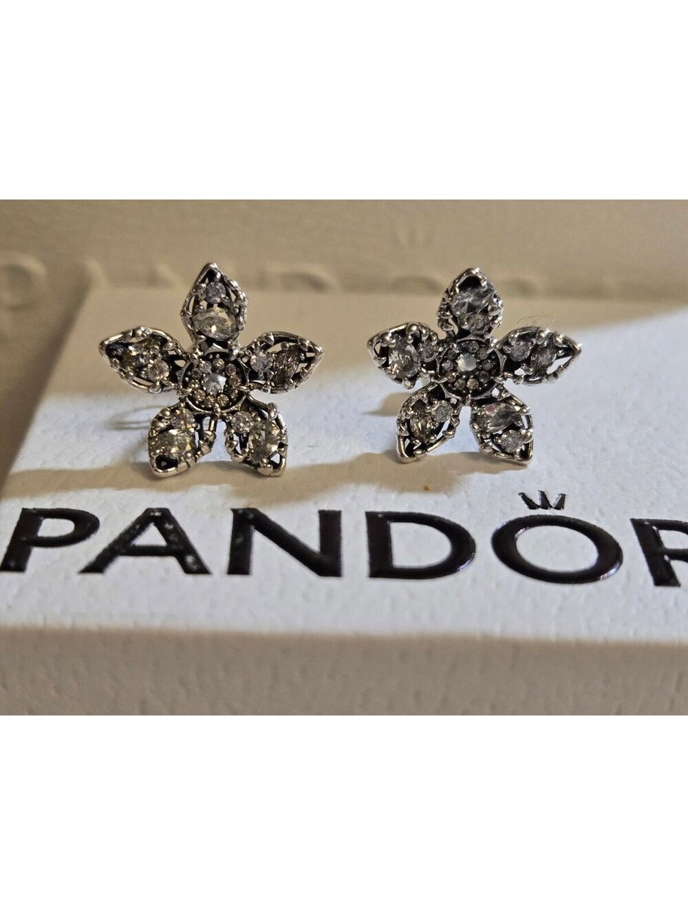 Pandora Flower-Shaped Stud Earrings with Clear Stones stranger things